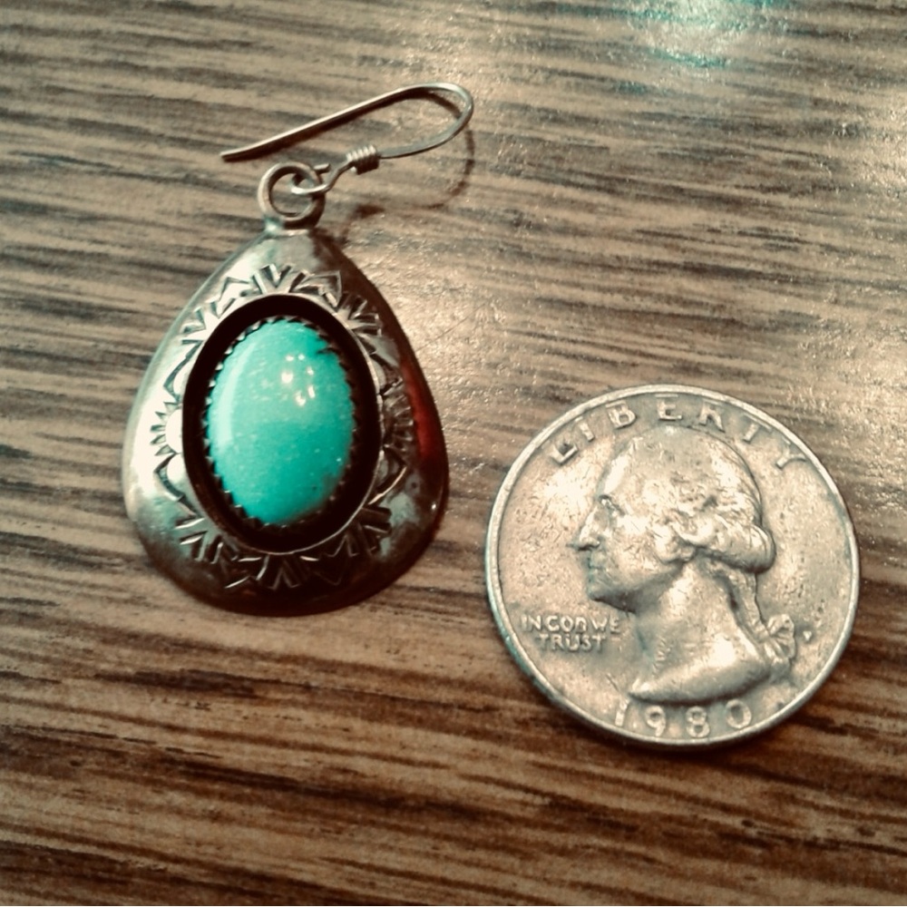 Native American Teddy Goodluck Navajo Vintage Turquoise 12 Kt Gold Earrings - Picture 10 of 10